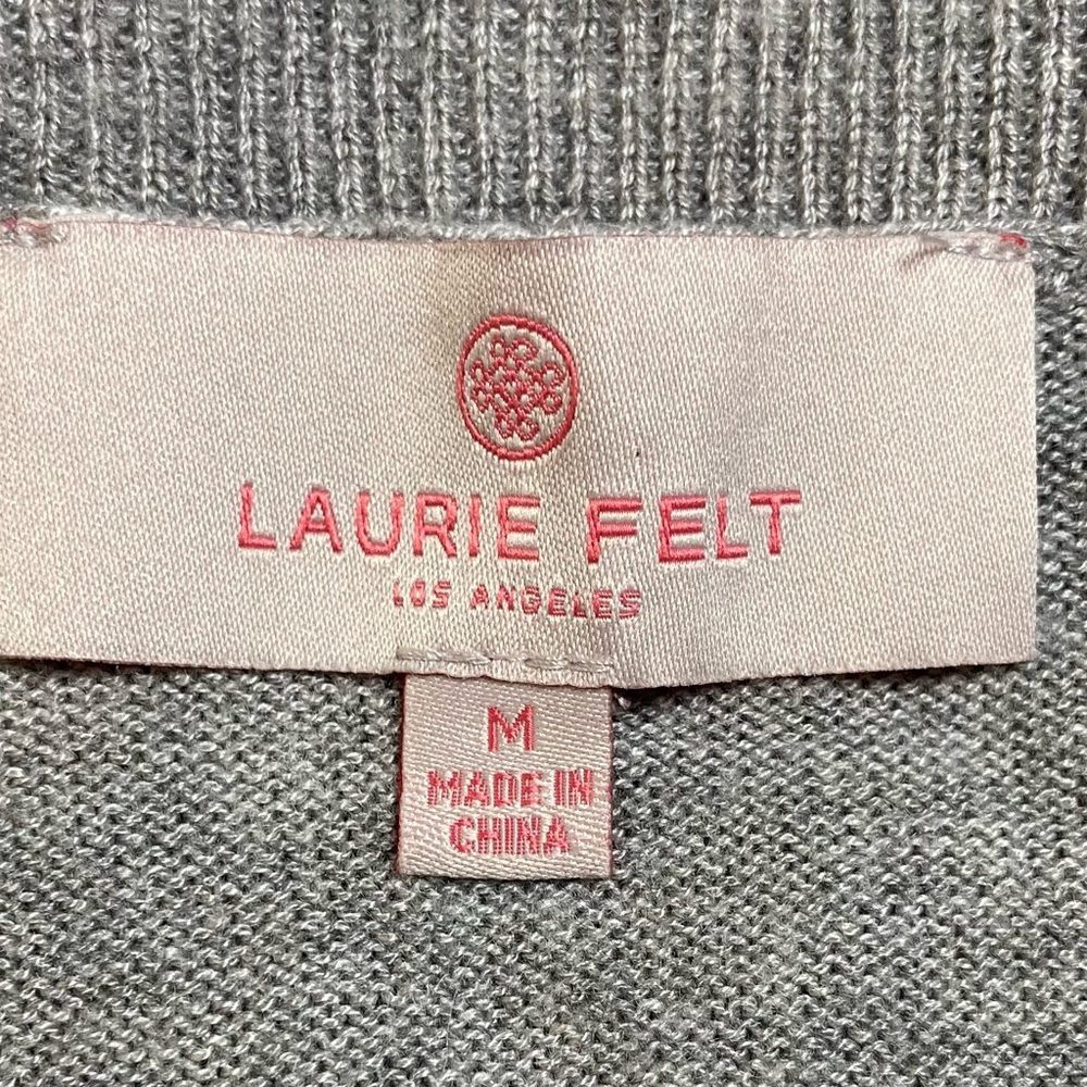 Laurie Felt V-Neck Sweater in Gray with Cream Hearts - Picture 4 of 8
